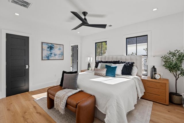 10 Magnolia Avenue, Charleston, SC 29403