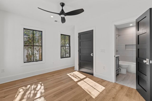 10 Magnolia Avenue, Charleston, SC 29403