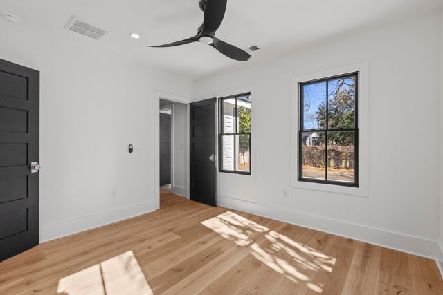 10 Magnolia Avenue, Charleston, SC 29403