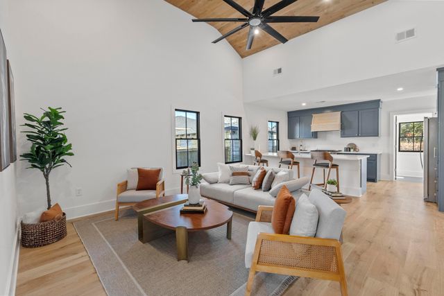 10 Magnolia Avenue, Charleston, SC 29403