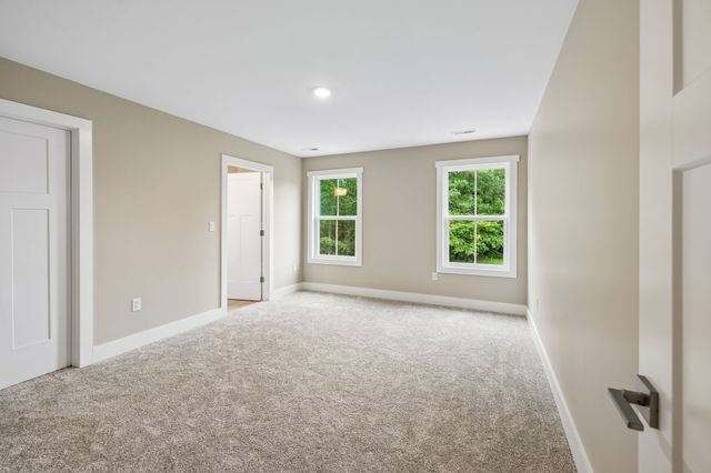 3505 Brookstone Dr, Cookeville, TN 38506