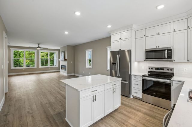 3505 Brookstone Dr, Cookeville, TN 38506