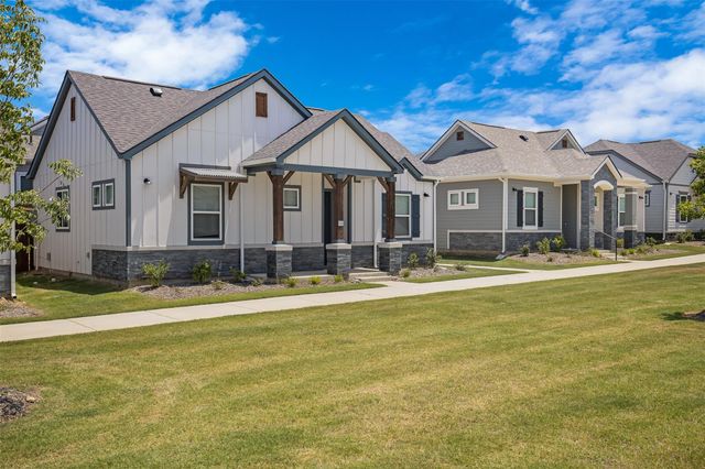 5556 Lockhart Lane, Fort Worth, TX 76123