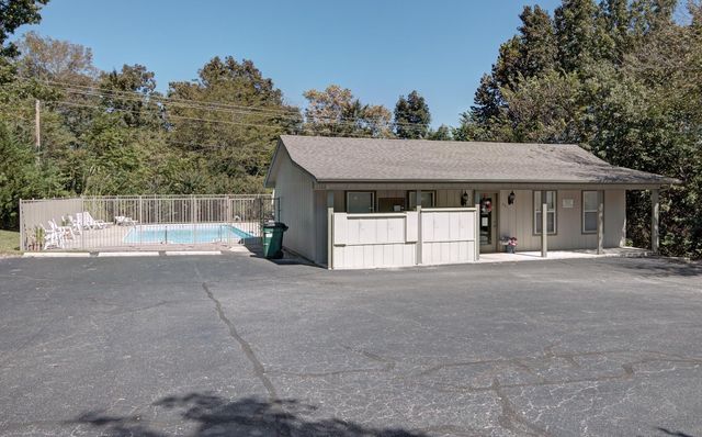 117 Country Bluff Drive, Branson, MO 65616