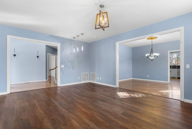 117 Country Bluff Drive, Branson, MO 65616