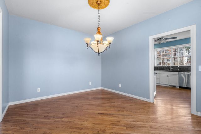 117 Country Bluff Drive, Branson, MO 65616