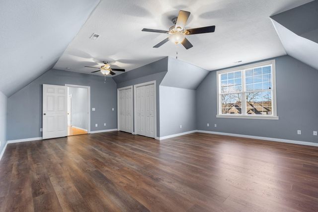 117 Country Bluff Drive, Branson, MO 65616