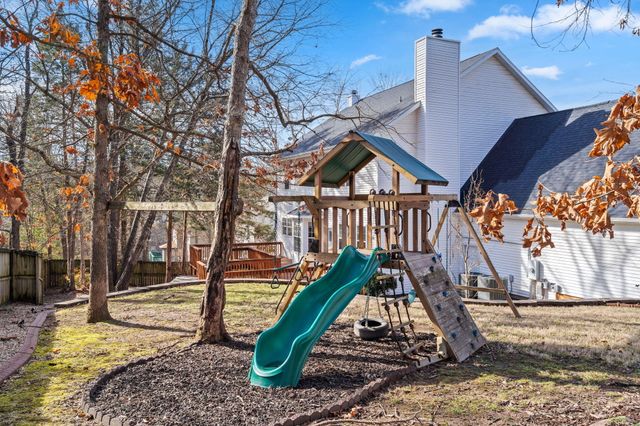 117 Country Bluff Drive, Branson, MO 65616