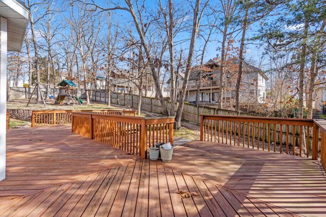 117 Country Bluff Drive, Branson, MO 65616