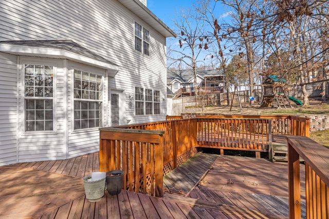 117 Country Bluff Drive, Branson, MO 65616