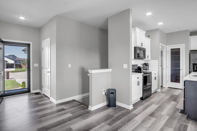 115 Matson, Newton, KS 67114