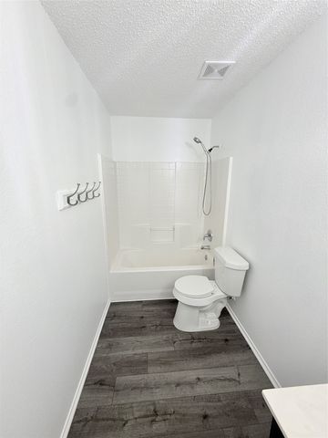 1212 Rambling Brook Trail, Denton, TX 76210