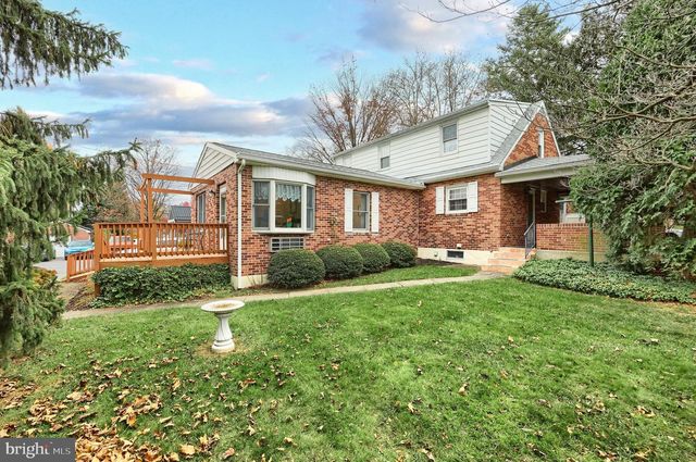 200 S RUSSELL ST, York, PA 17402