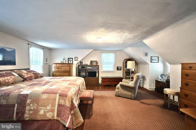 200 S RUSSELL ST, York, PA 17402