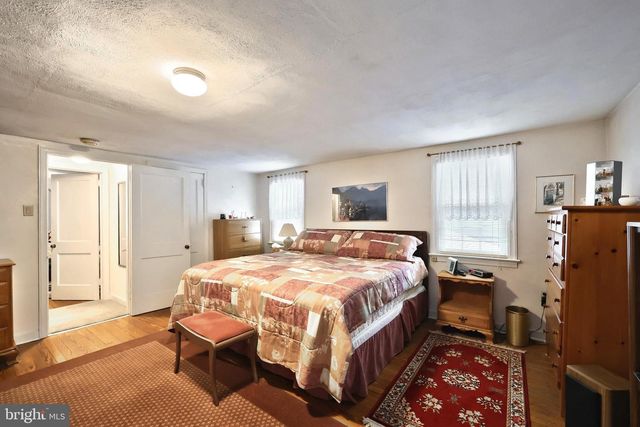 200 S RUSSELL ST, York, PA 17402