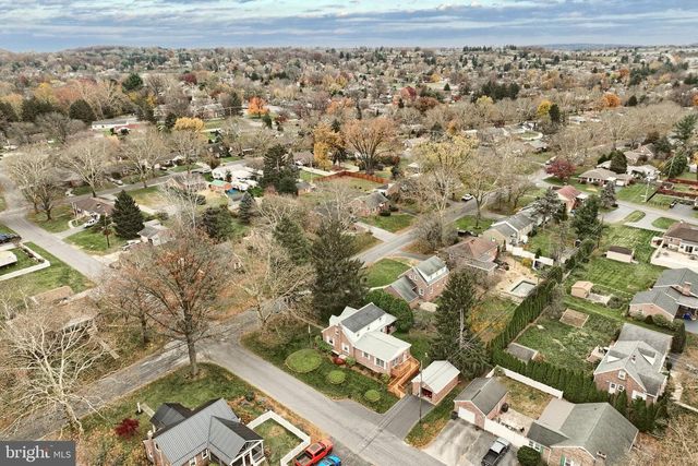 200 S RUSSELL ST, York, PA 17402