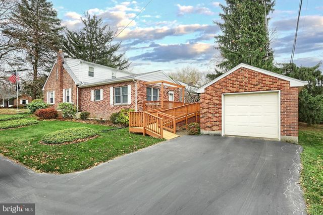 200 S RUSSELL ST, York, PA 17402