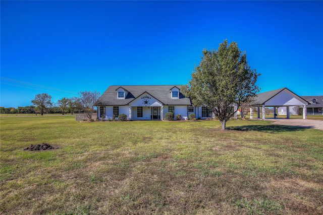 143 Rs County Road 1412, Point, TX 75472