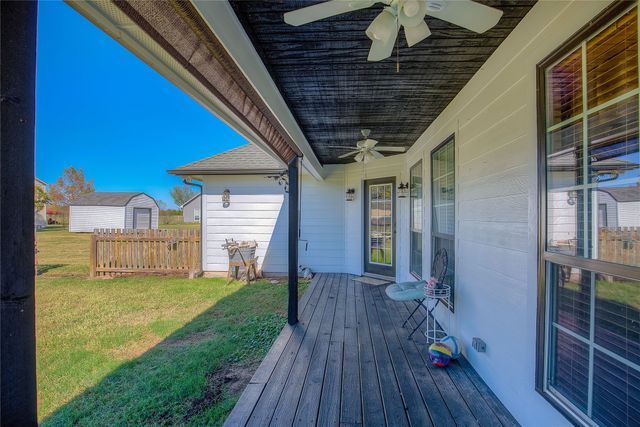 143 Rs County Road 1412, Point, TX 75472