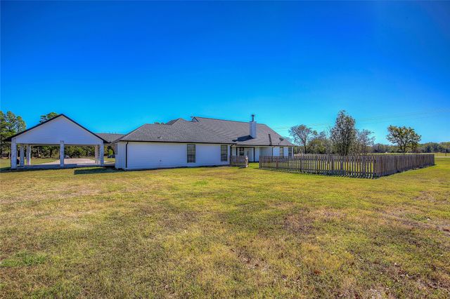 143 Rs County Road 1412, Point, TX 75472