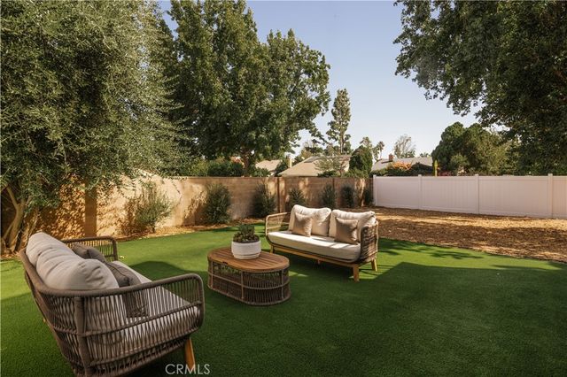 8202 Oso, Winnetka, CA 91306