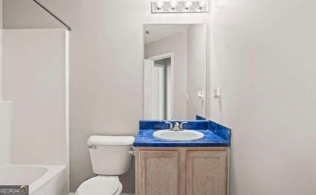 3045 Stonebridge Creek Drive, Lithonia, GA 30058