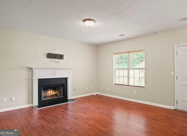 3045 Stonebridge Creek Drive, Lithonia, GA 30058