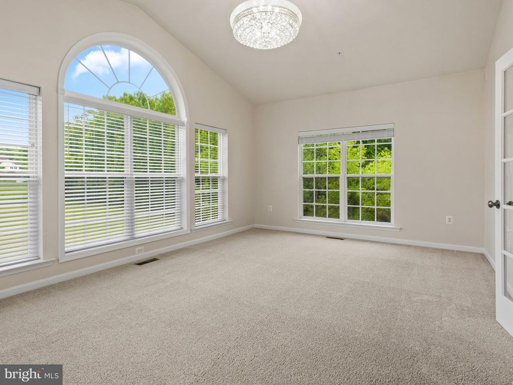 Image 10 of property listing at 13203 ARYA DR, Brandywine, MD 20613