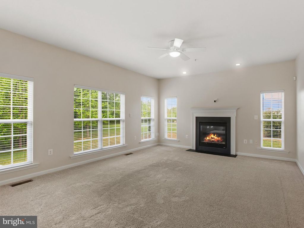 Image 14 of property listing at 13203 ARYA DR, Brandywine, MD 20613