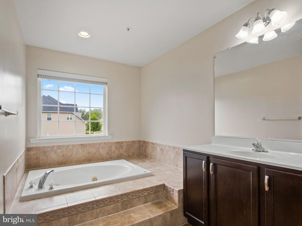 Image 26 of property listing at 13203 ARYA DR, Brandywine, MD 20613