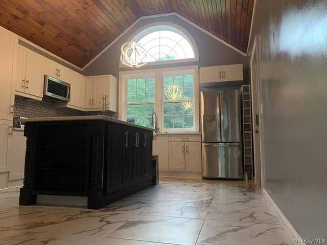 2453 State Route 209, Wurtsboro, NY 12790
