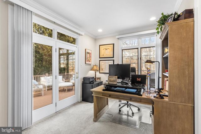 211 SHORELINE DR, Berwyn, PA 19312