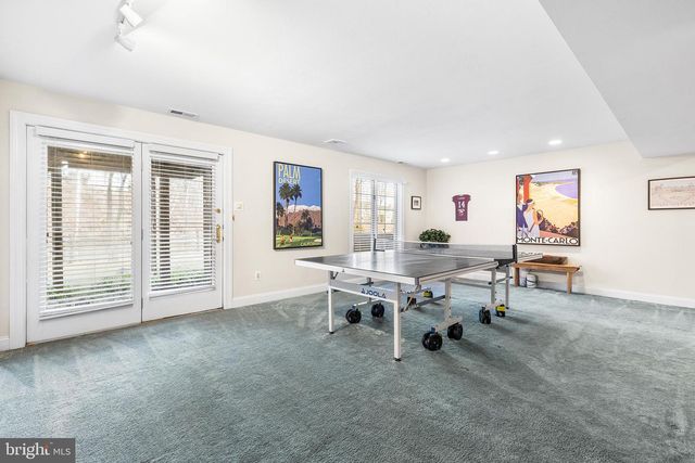 211 SHORELINE DR, Berwyn, PA 19312