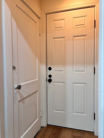 5 Fremont Ave 1, Chelsea, MA 02150