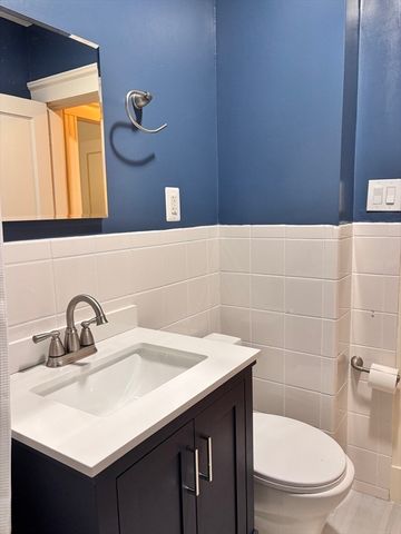 5 Fremont Ave 1, Chelsea, MA 02150