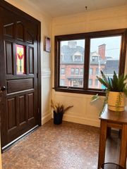 5 Fremont Ave 1, Chelsea, MA 02150