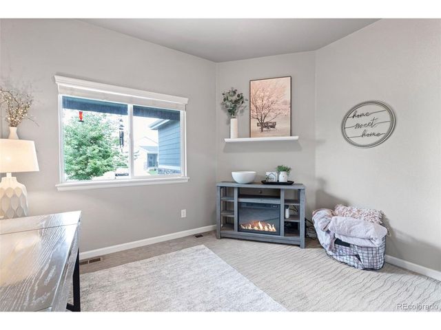 1934 Saddleback Dr, Milliken, CO 80543