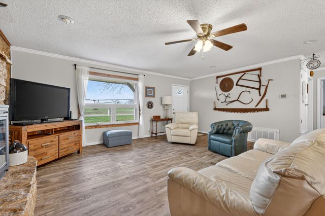 1812 Long Creek Court, Granbury, TX 76049