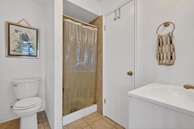 1812 Long Creek Court, Granbury, TX 76049