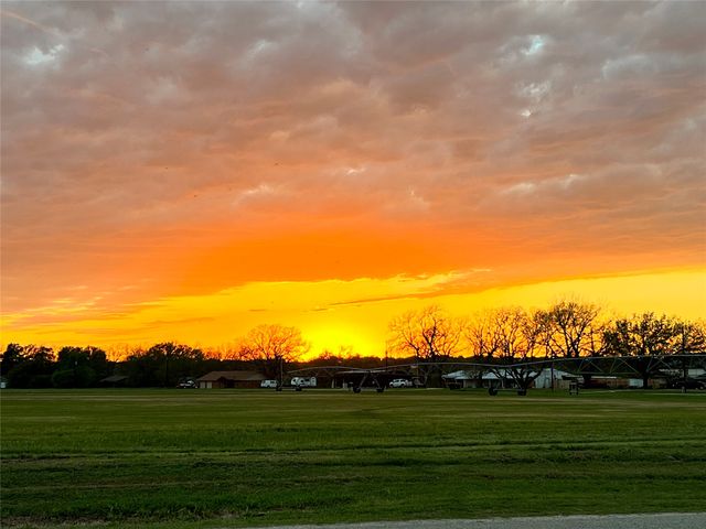 1812 Long Creek Court, Granbury, TX 76049