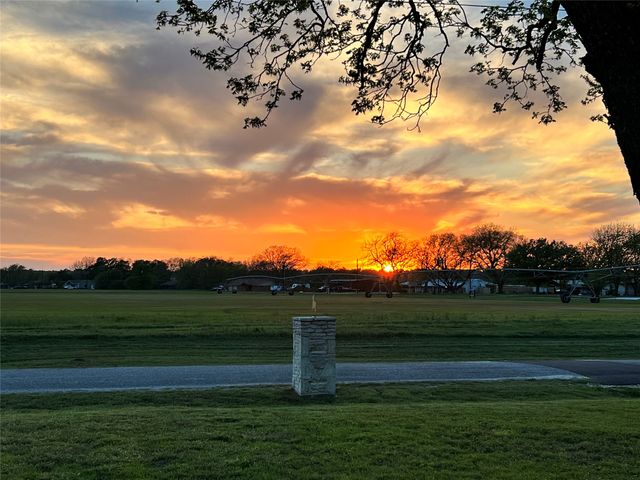 1812 Long Creek Court, Granbury, TX 76049