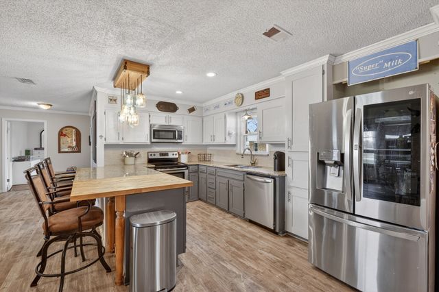 1812 Long Creek Court, Granbury, TX 76049