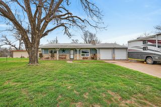 1812 Long Creek Court, Granbury, TX 76049