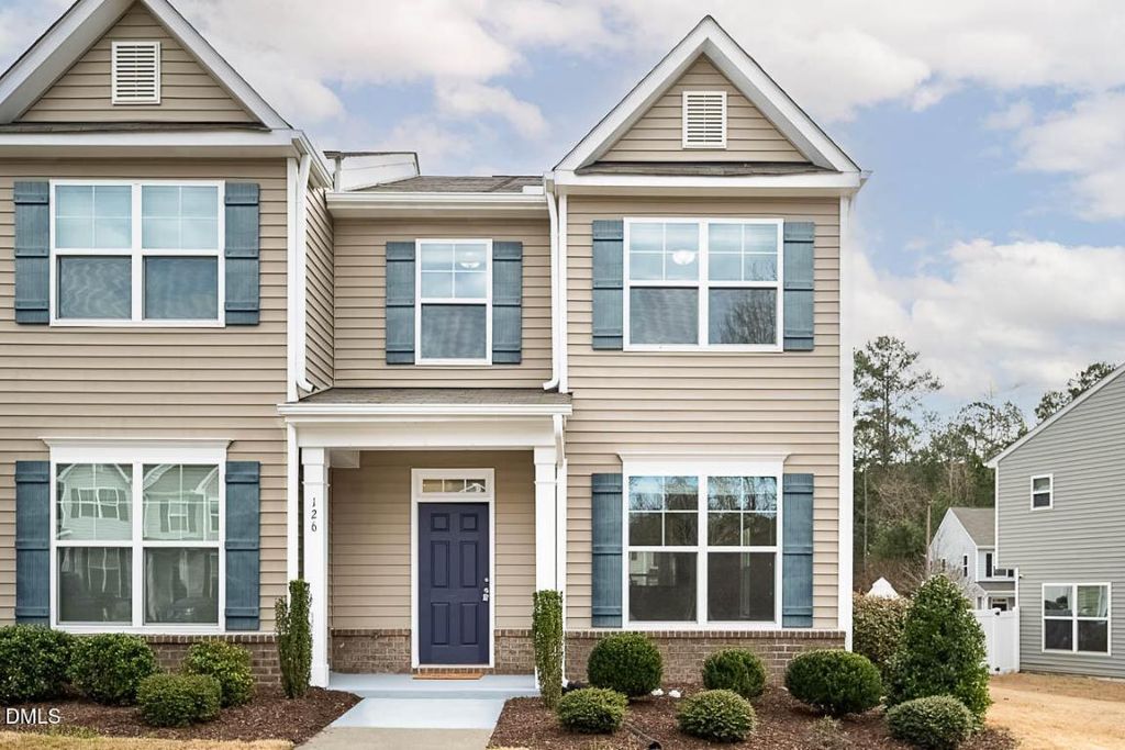 102 Harvest Oaks Lane Unit 126, Durham, NC 27703