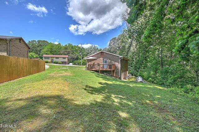941 Ragle Street, Church Hill, TN 37642