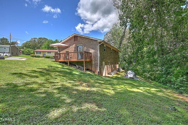 941 Ragle Street, Church Hill, TN 37642