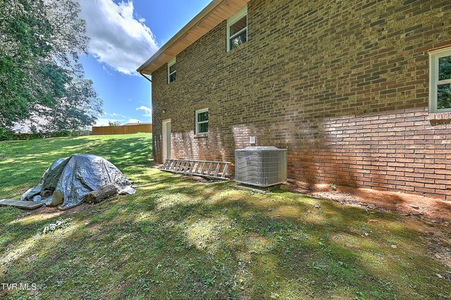 941 Ragle Street, Church Hill, TN 37642
