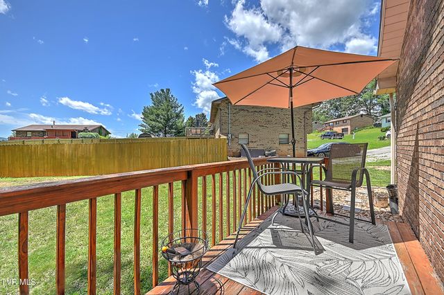 941 Ragle Street, Church Hill, TN 37642