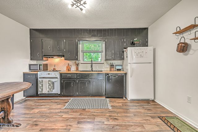 941 Ragle Street, Church Hill, TN 37642