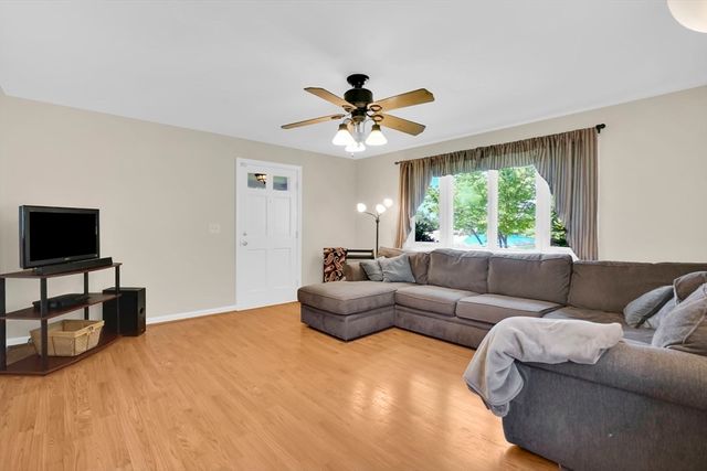 11 Juniper Hill Rd, Ware, MA 01082